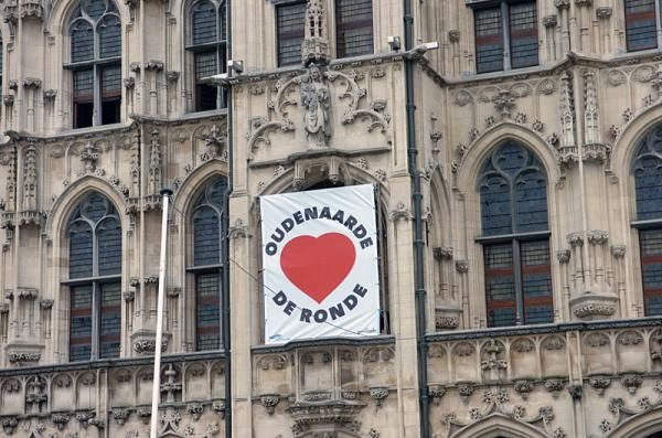 Oudenaarde loves the Ronde.