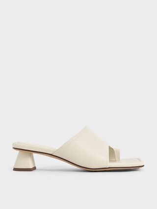 Asymmetric Square-Toe Toe-Ring Sandals