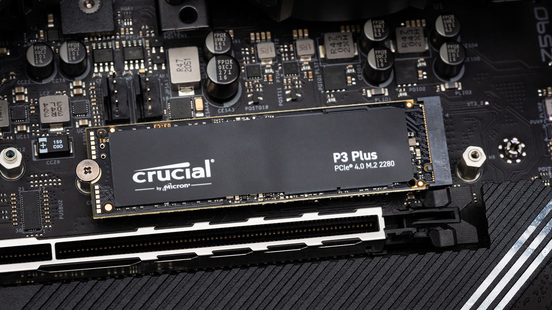 Crucial p3 nvme. SSD crucial v4 плата. Ссд.