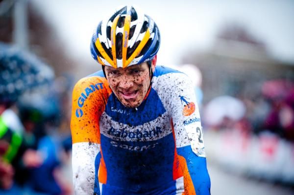Bart Aernouts (Rabobank) wins in Rucphen