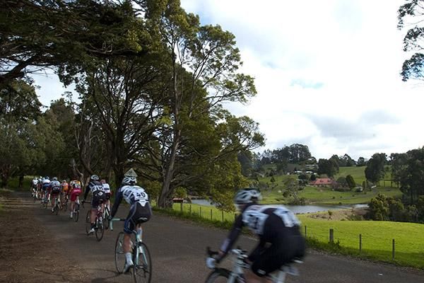 The chase group after three leading riders on the backroads of Burnie.