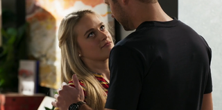 Neighbours, Roxy Willis, Mark Brennan