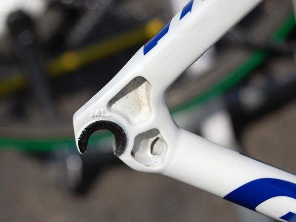 The 7mm difference is fairly subtle but not when compared to this standard dropout.