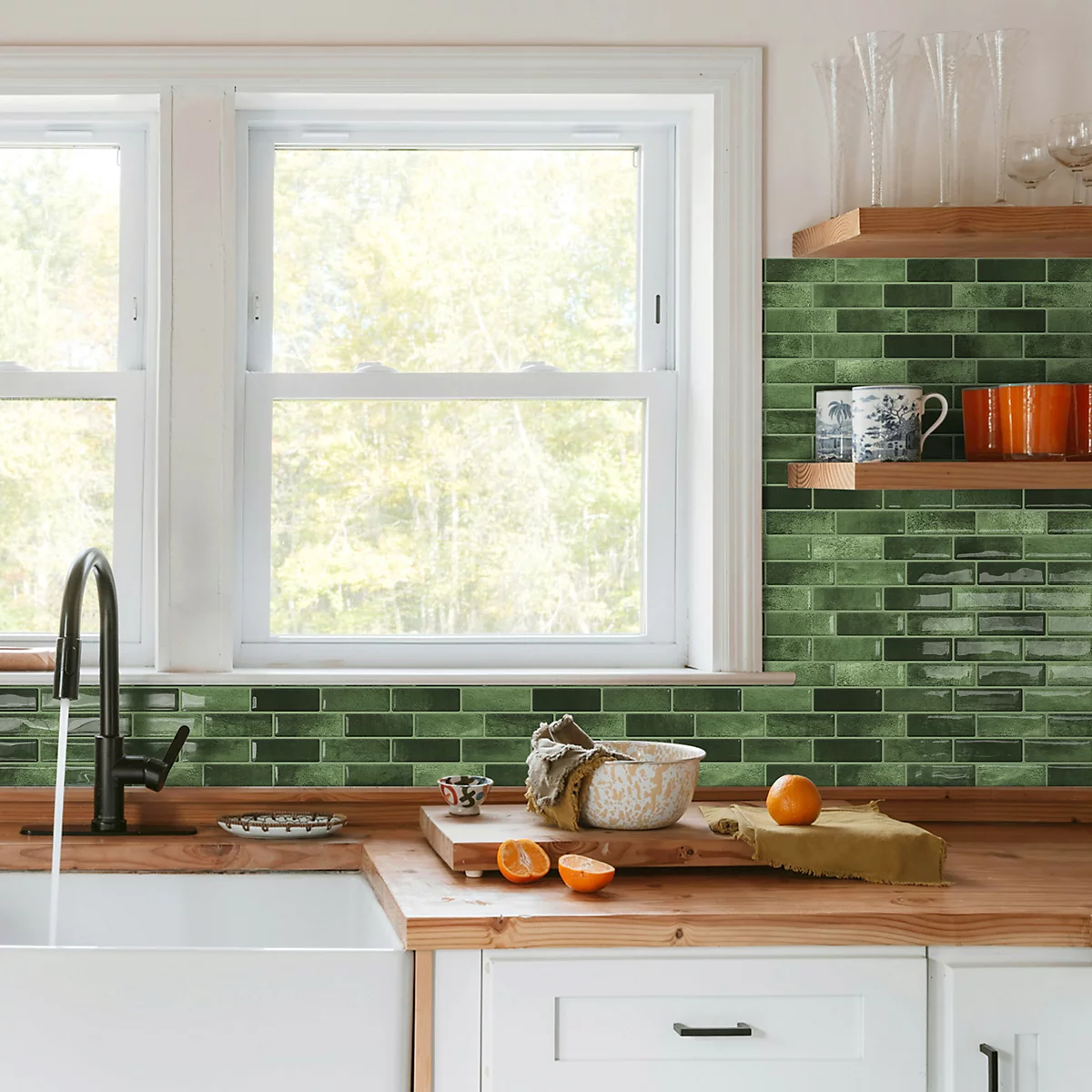 TradeDownCo Peel &amp;amp; Stick Self-Adhesive Wall Tiles