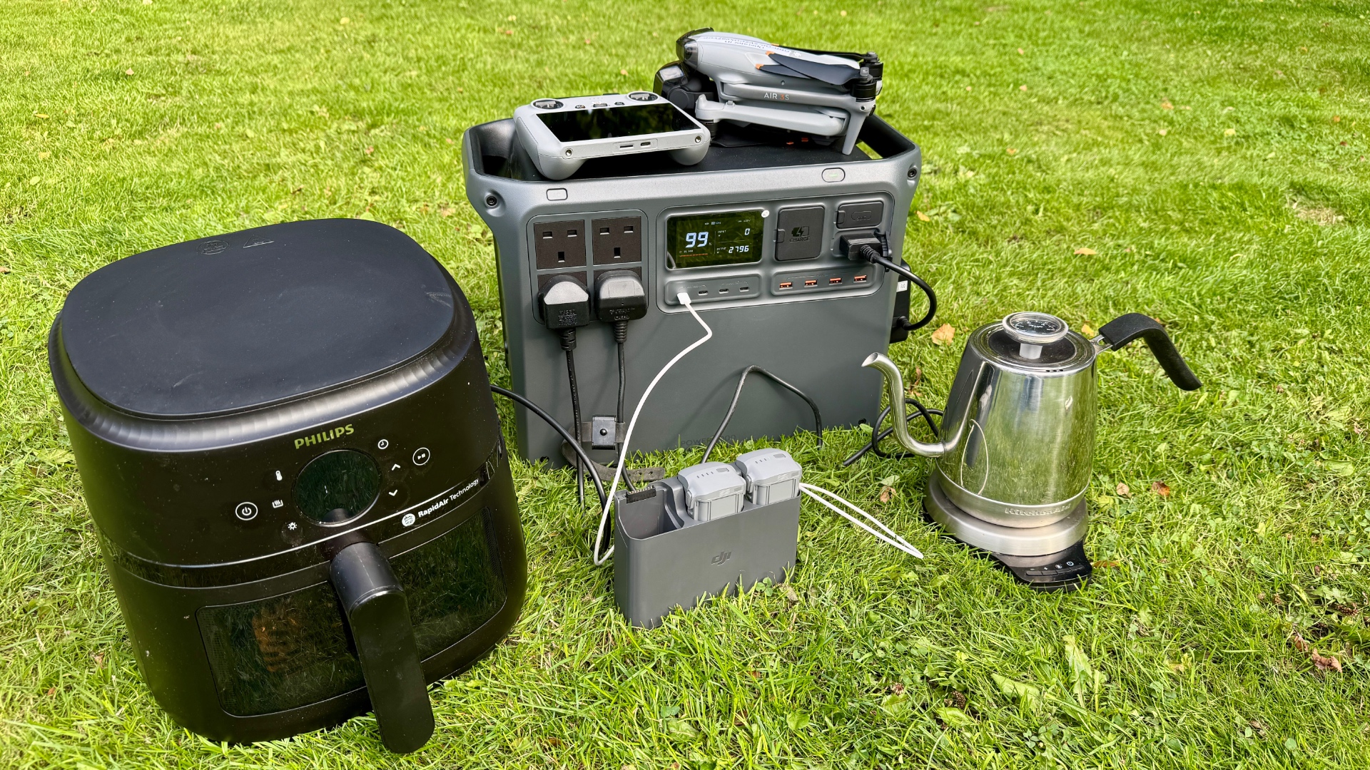 DJI Power 2000 charging devices