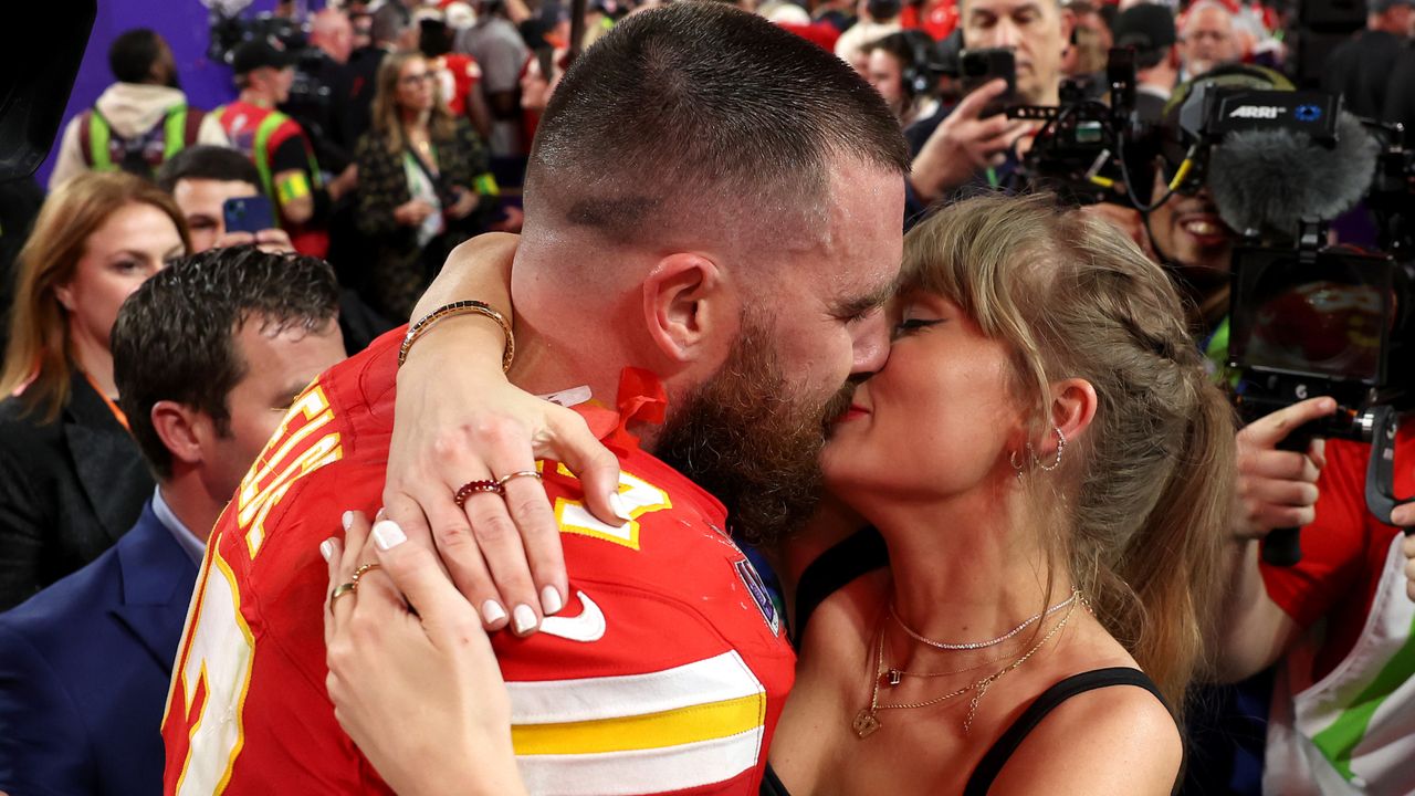 Travis Kelce Is Taylor Swift’s \201cBuilt-In Bodyguard\201d Who Has \201cVowed To Keep Her Safe,\201d Source Says.