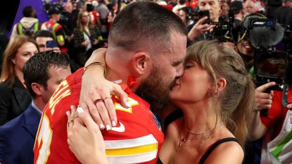 Travis Kelce Is Taylor Swift’s “Built-In Bodyguard” Who Has “Vowed To Keep Her Safe,” Source Says.
