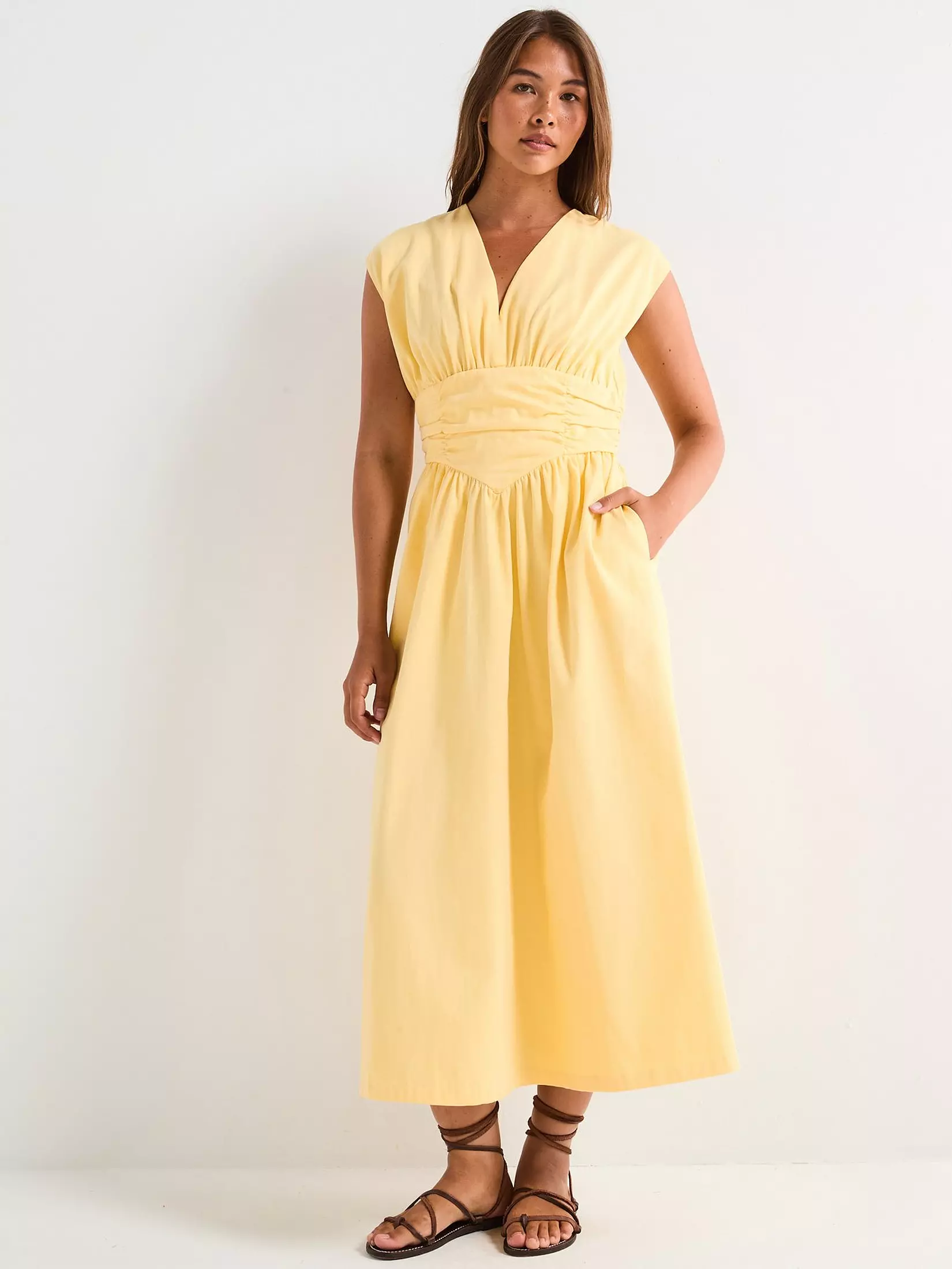Shirred Waist V-Neck Midaxi Dress - Yellow