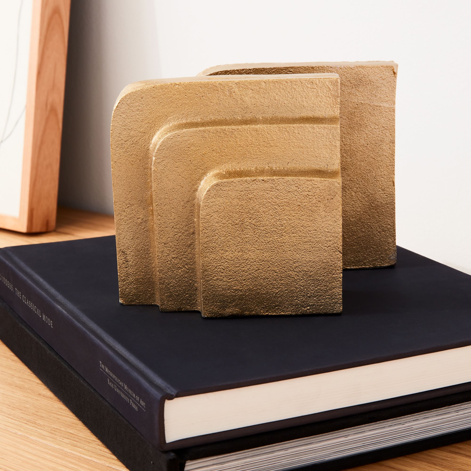 9 stylish bookends that will elevate your shelves in an instant | Homes ...