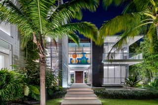 tropical modern home