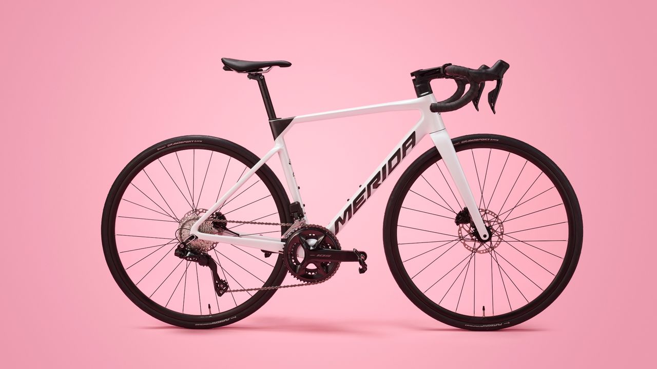 Merida Scultura 6000 Di2 road bike