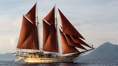 Silolona yacht