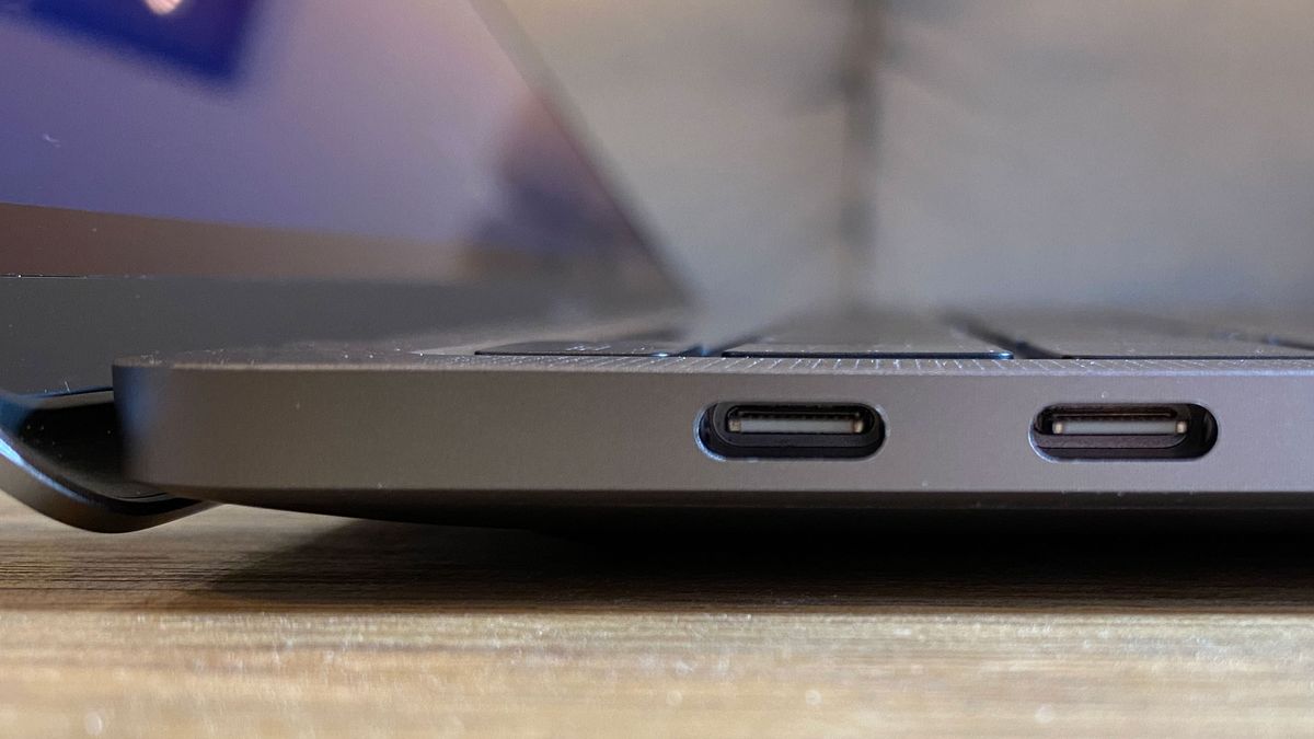 Apple MacBook Pro 13-inch (M1)