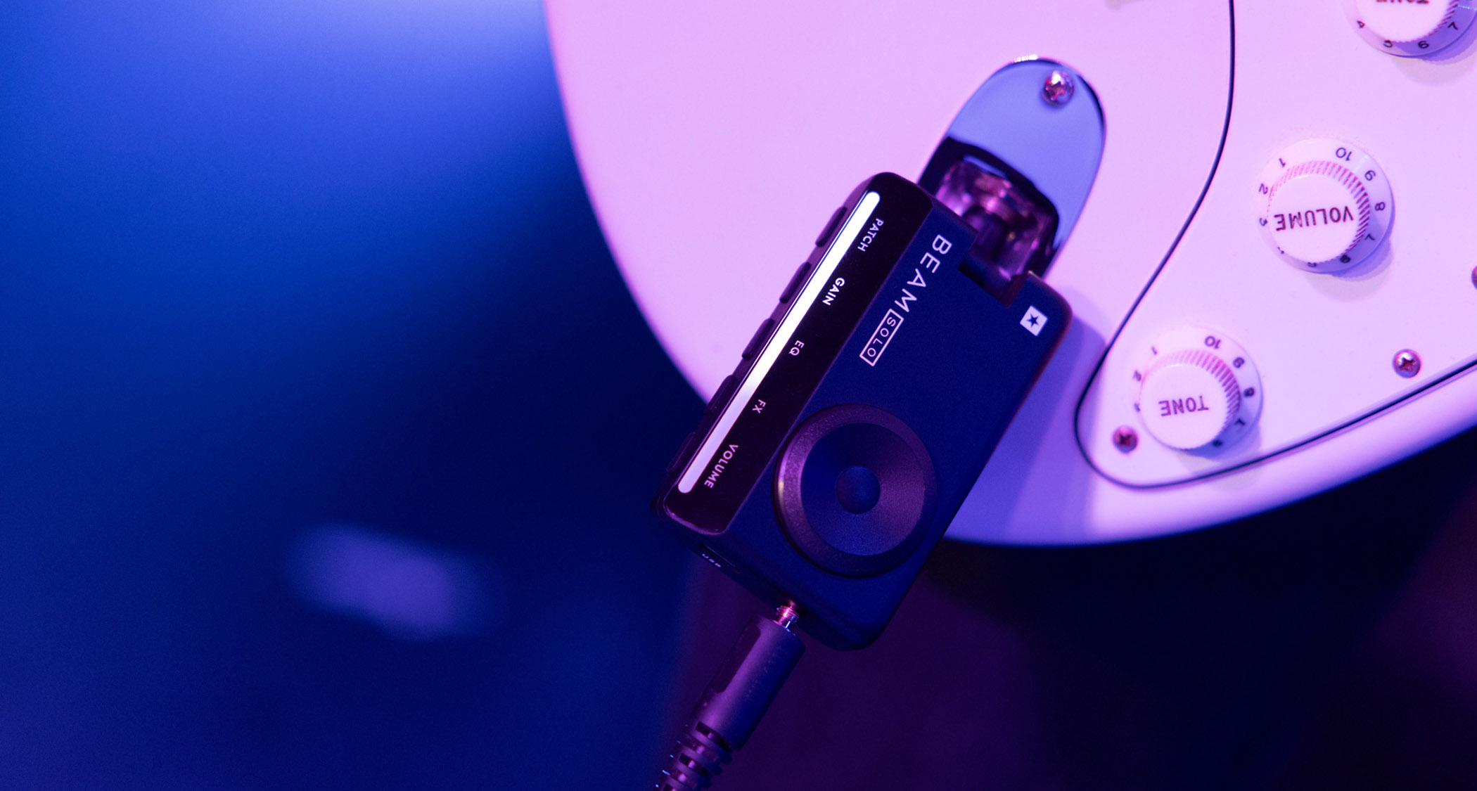 The BEAM SOLO is the new headphone amp for guitar and bass from Blackstar Amplification, and is a compact unit with an integrated jack featuring amp models and effects, and a suite of digital features.