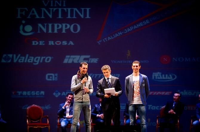 Tour de France winner and guest Vincenzo Nibali on stage with his brother Antonio