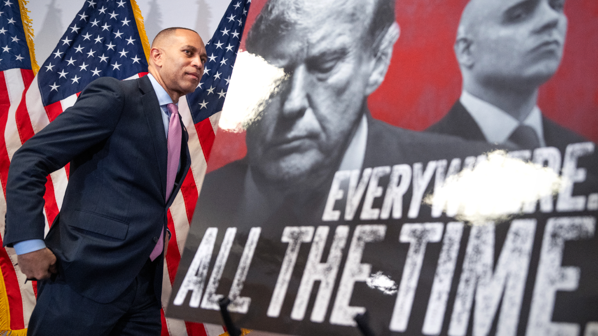 House Minority Leader Hakeem Jeffries (D-N.Y.) attends a news conference reacting to Virginia voters approving a redistricting plan