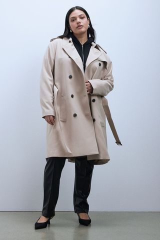 Double-Breasted Trenchcoat