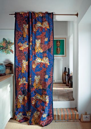 curtain with tiger motif