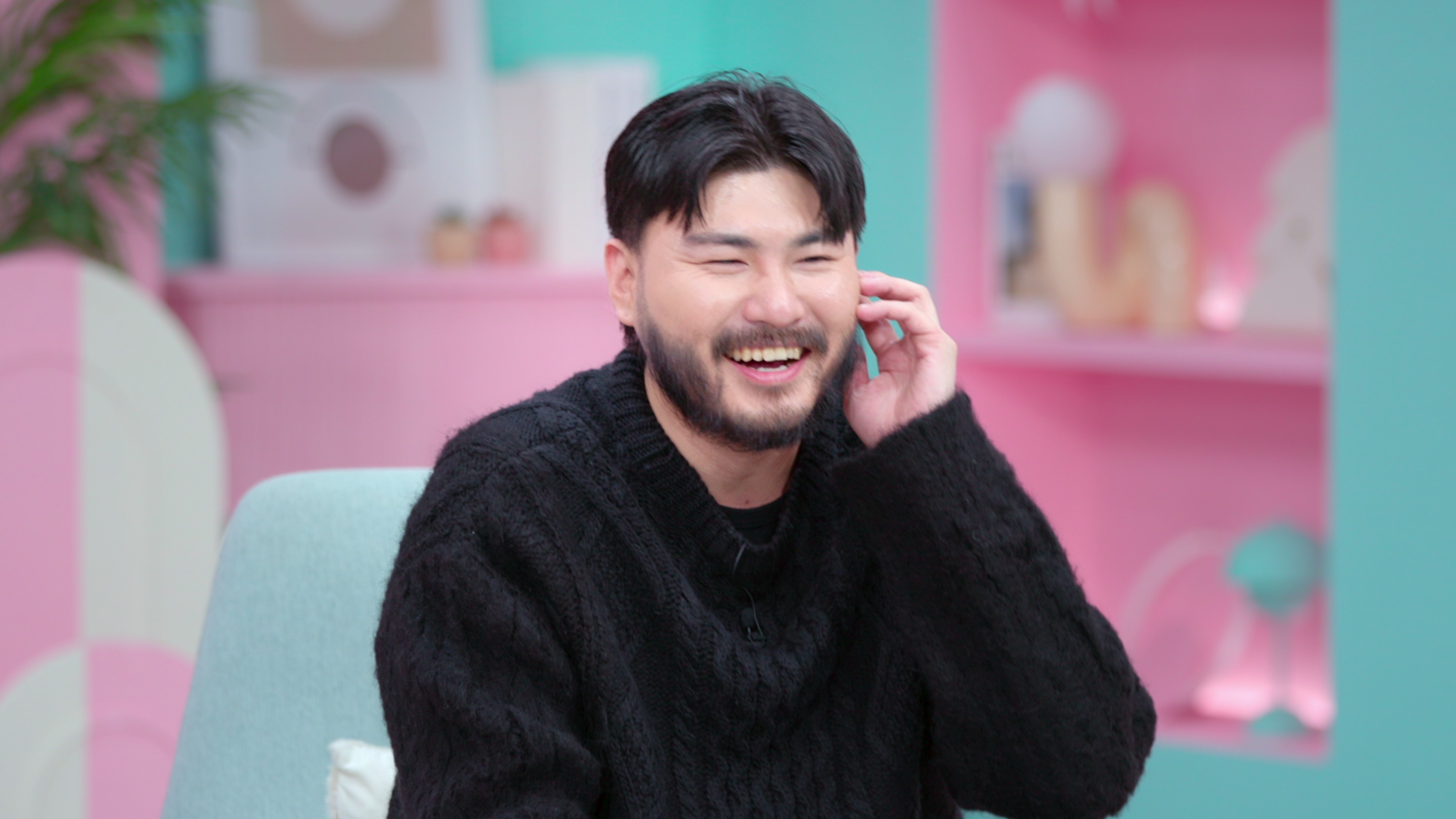 Cha Jung-won (stage name Car, the Garden) in 'Better Late Than Single.'