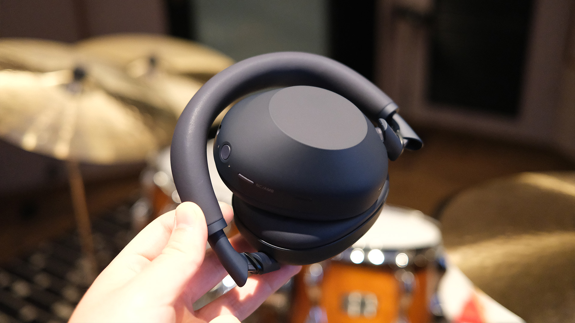 Sony WH-1000XM6