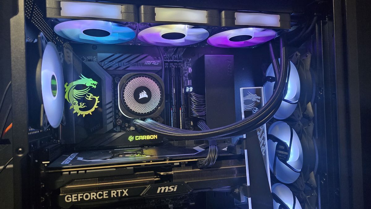 Corsair Titan 360 RX RGB AIO review: Excellent for iCue