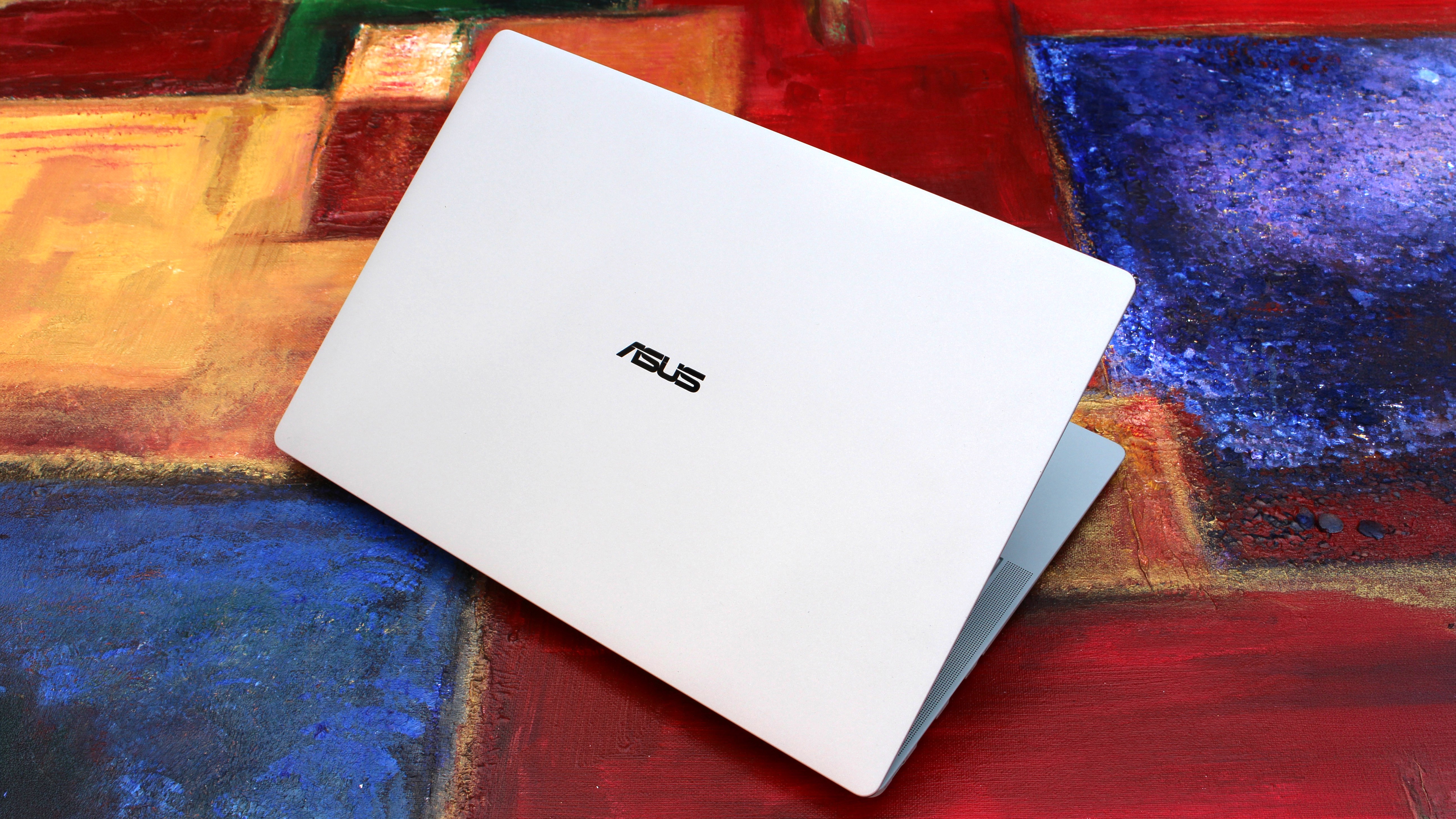 ASUS ExpertBook Ultra