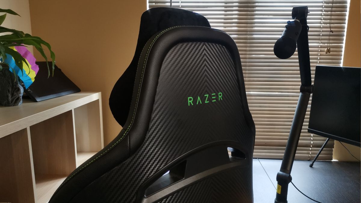 Razer Enki Pro gaming chair