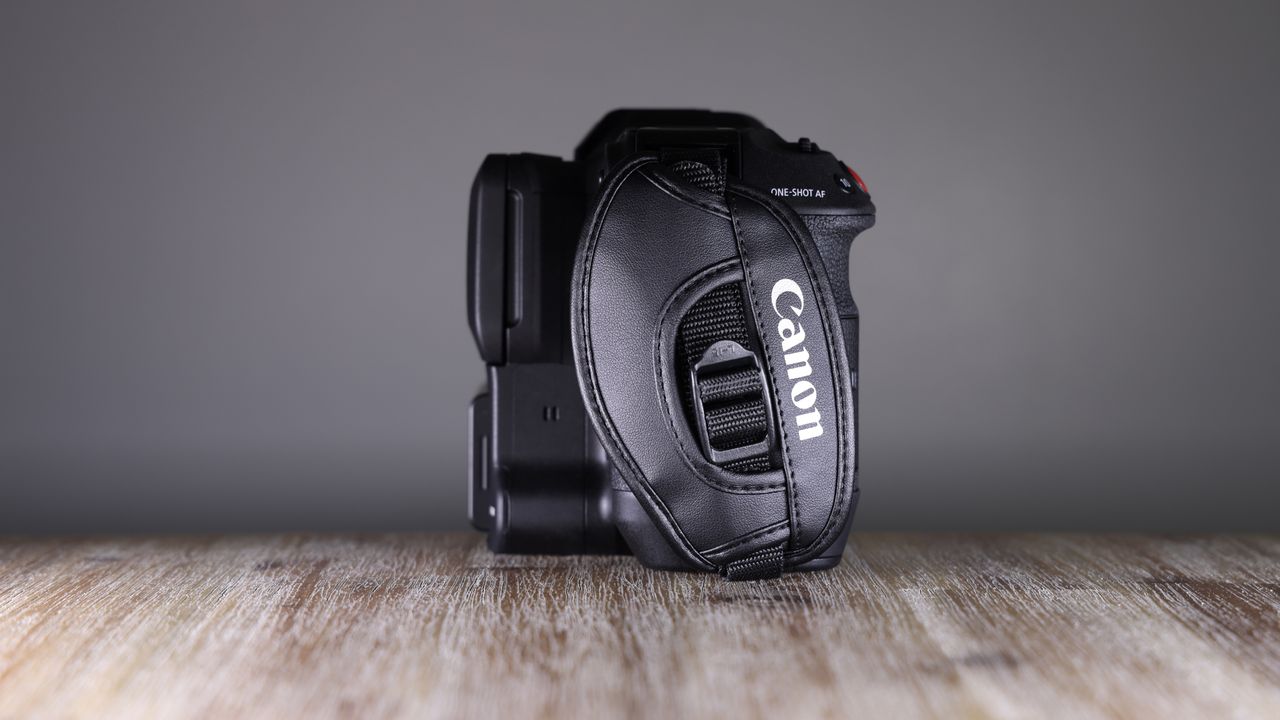 Canon EOS C70