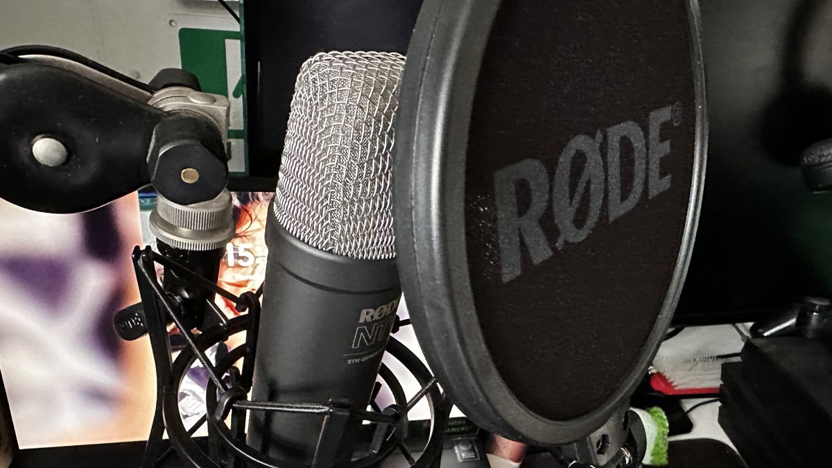 Rode NT1 5th Generation Studio Condenser Microphone, Black