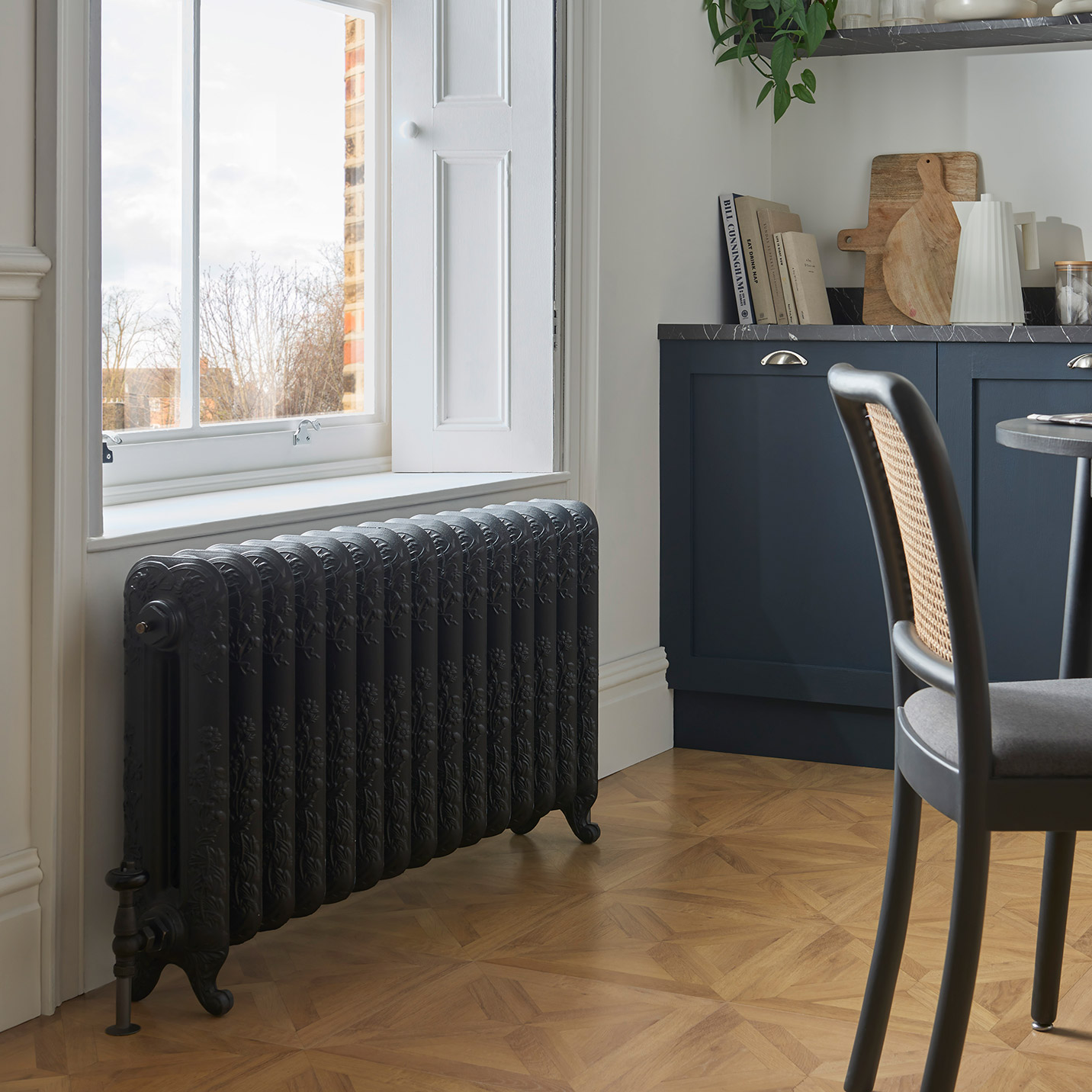 Paladin Montpellier, 2 Column Cast Iron Radiator, 590mm X 320mm - 4 Sections