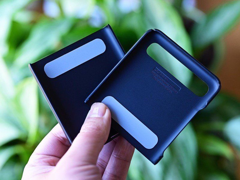 Spigen Galaxy Z Flip Sticker