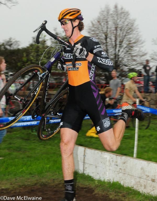 Barry Wicks (Kona) flying over the barriers