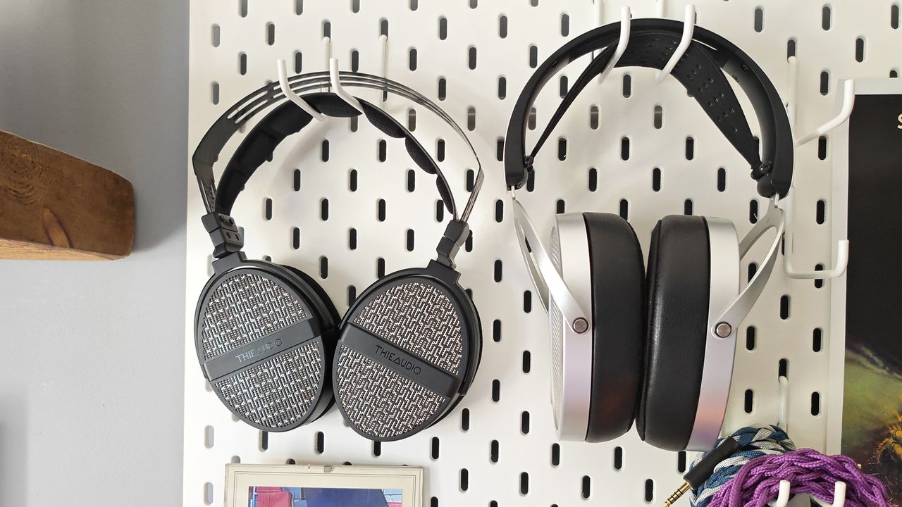 The HiFiMan Edition XV and the Thieaudio Cypher headphones side-by-side.