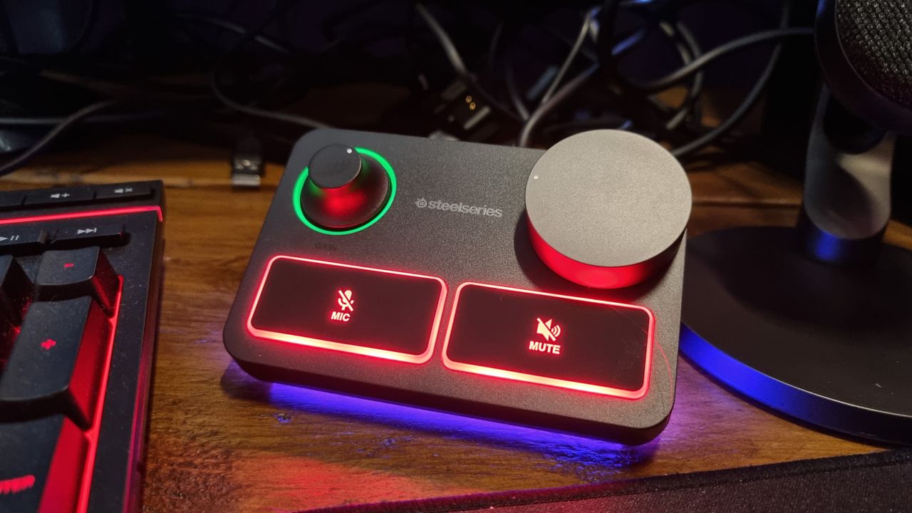SteelSeries Alias Pro Stream Mixer and preamp