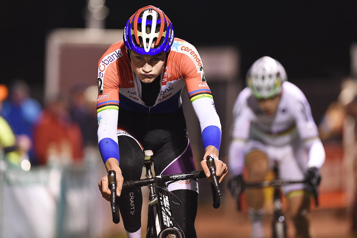 Mathieu van der Poel (Beobank-Corendon) turns the screw in Diegem.