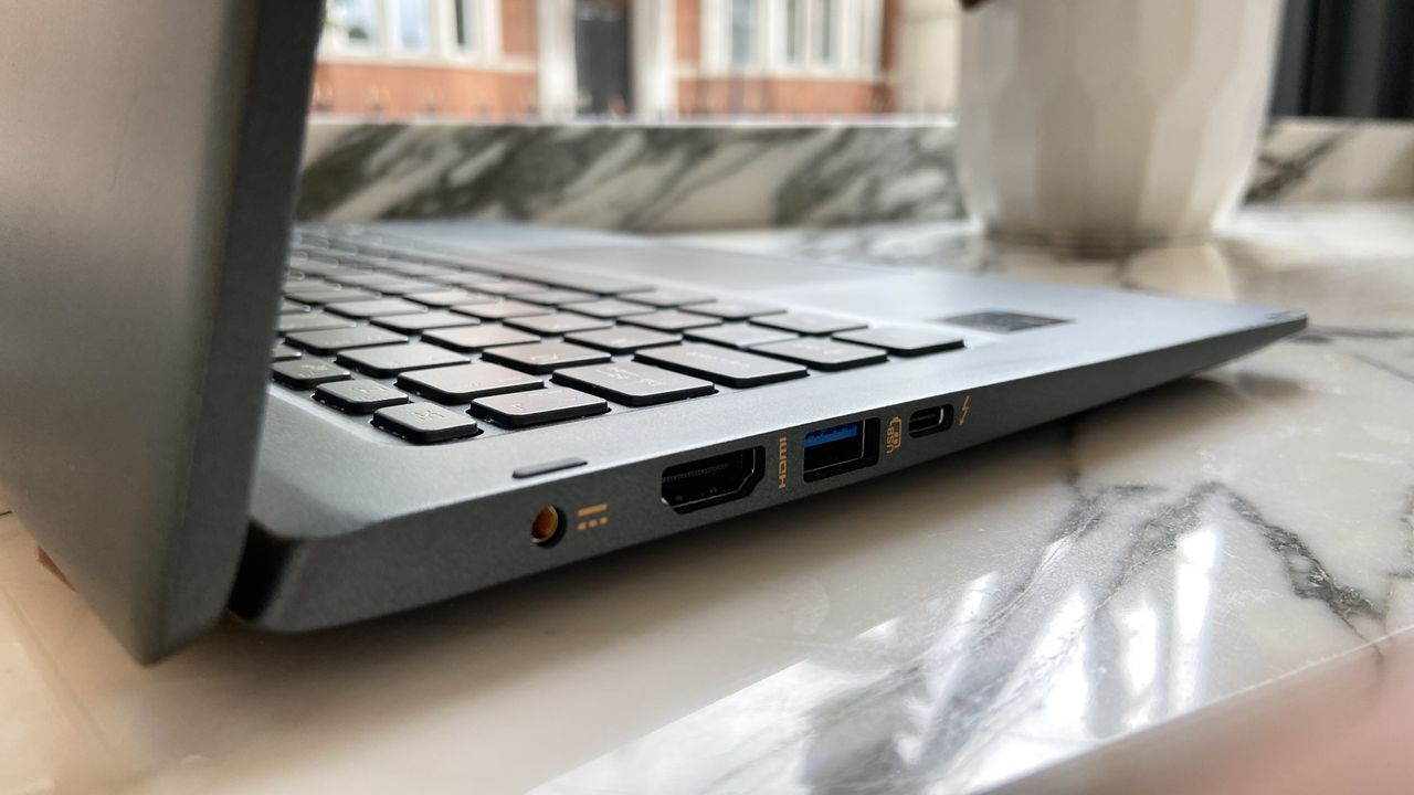 Acer Swift 5 ports on left side