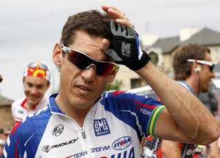 Robbie McEwen has been suffering since he was knocked down by a TV cameraman.