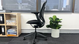 Side profile of the Steelcase Karman