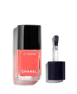 Chanel Le Vernis Nail Color in Premiere Dame