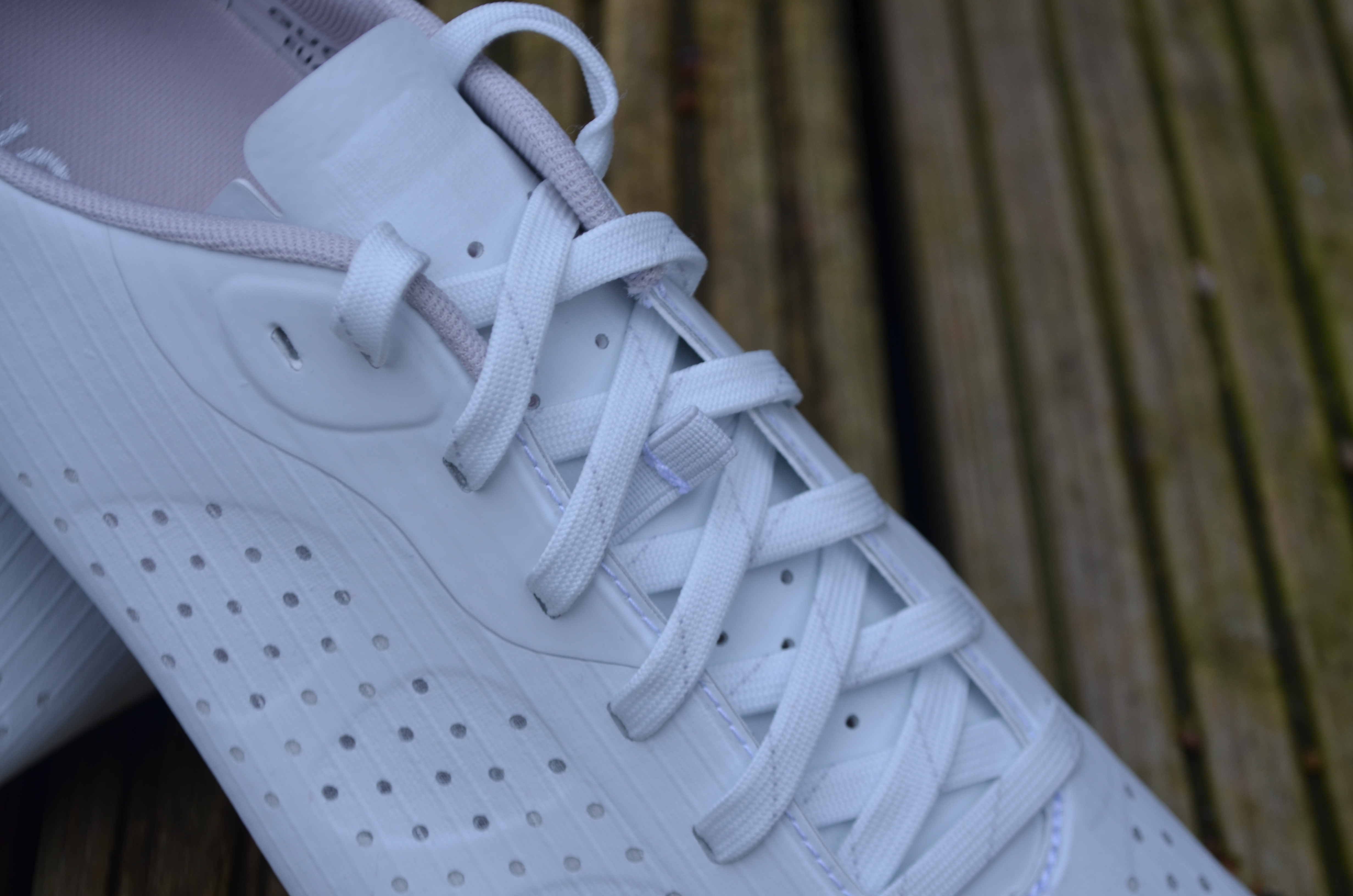 QUOC M Pro Lace