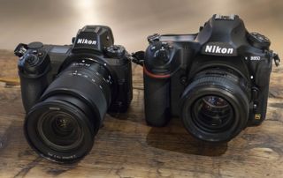Nikon Z7 CSC and Nikon D850 DSLR