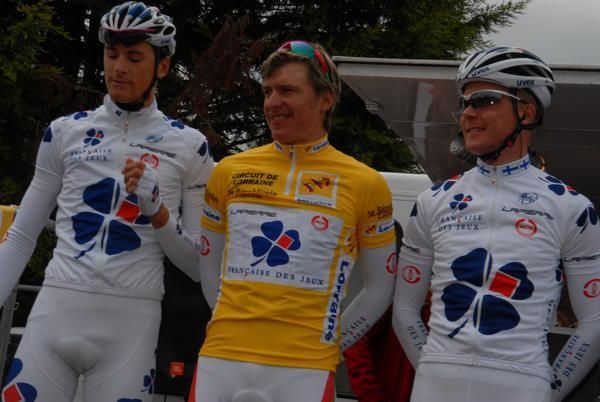 Fran&ccedil;aise Des Jeux are presented at the start