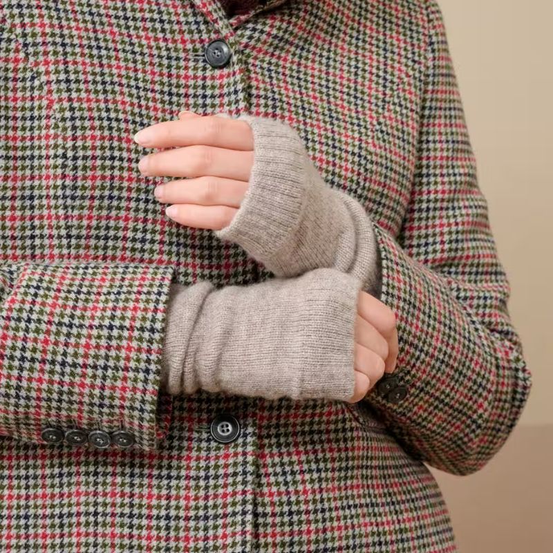 Women&#039;s Cashmere Wristwarmers