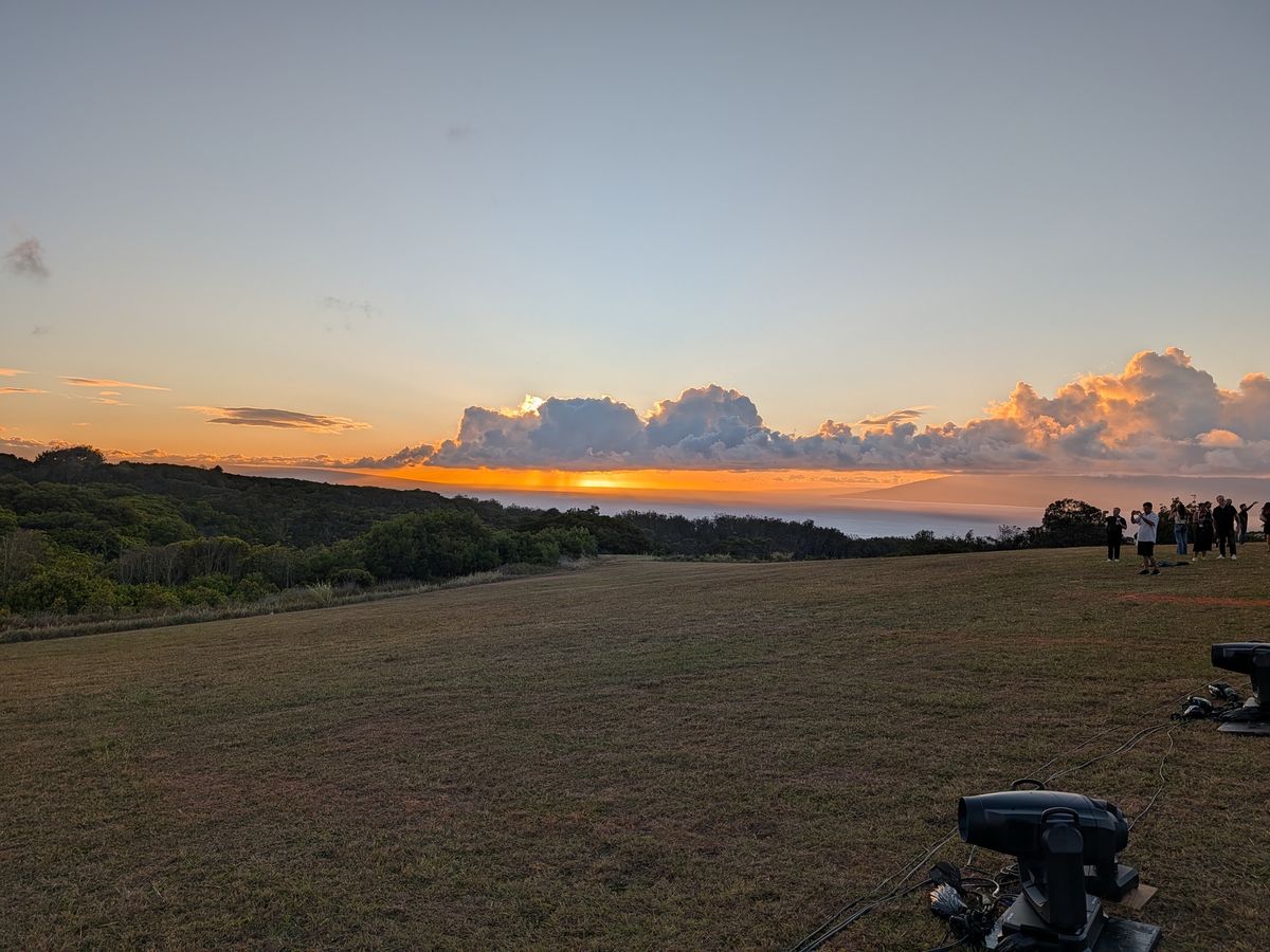sunset shot by pixel 10 pro