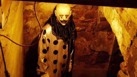 The killer clown in Hell House LLC