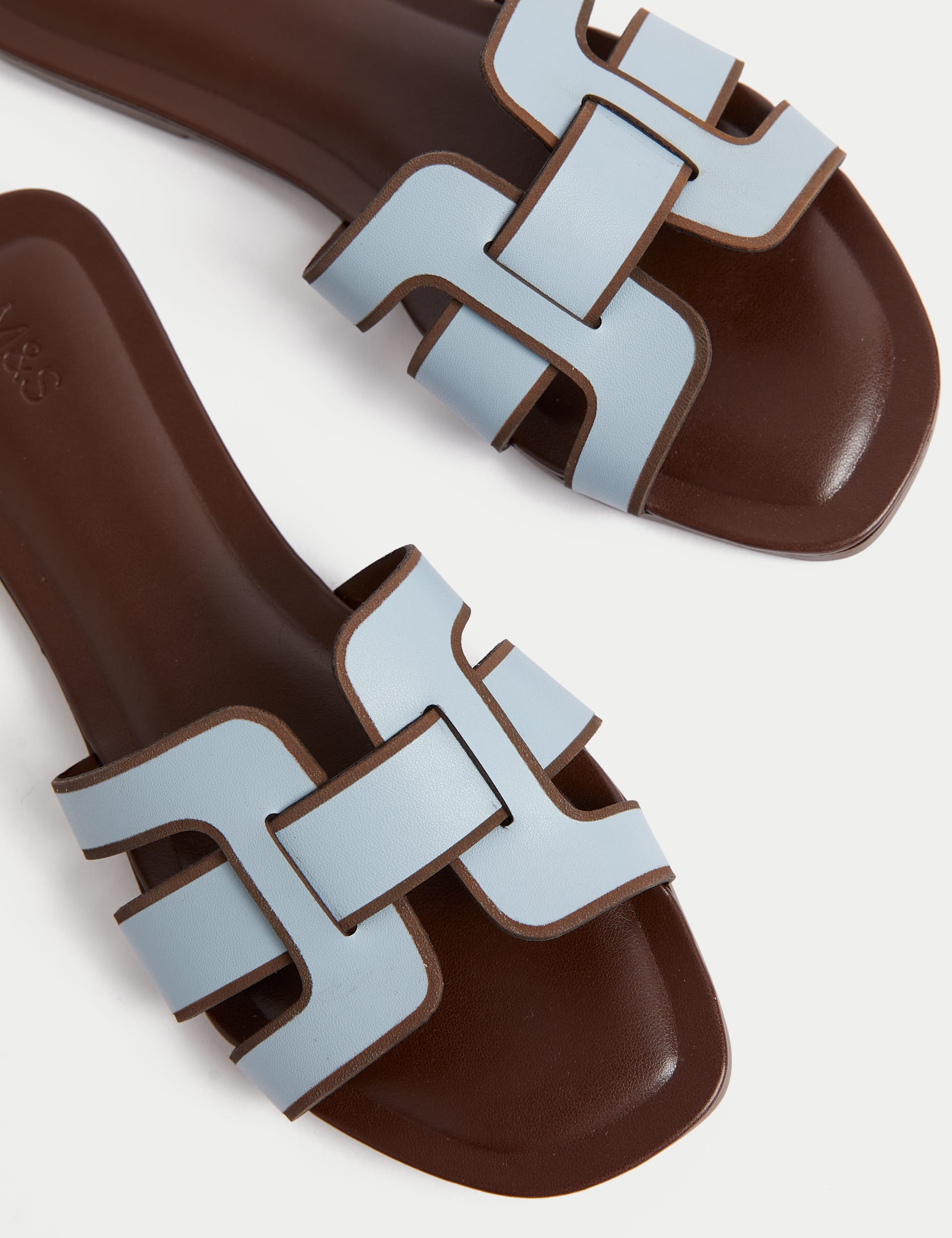Flat Mules