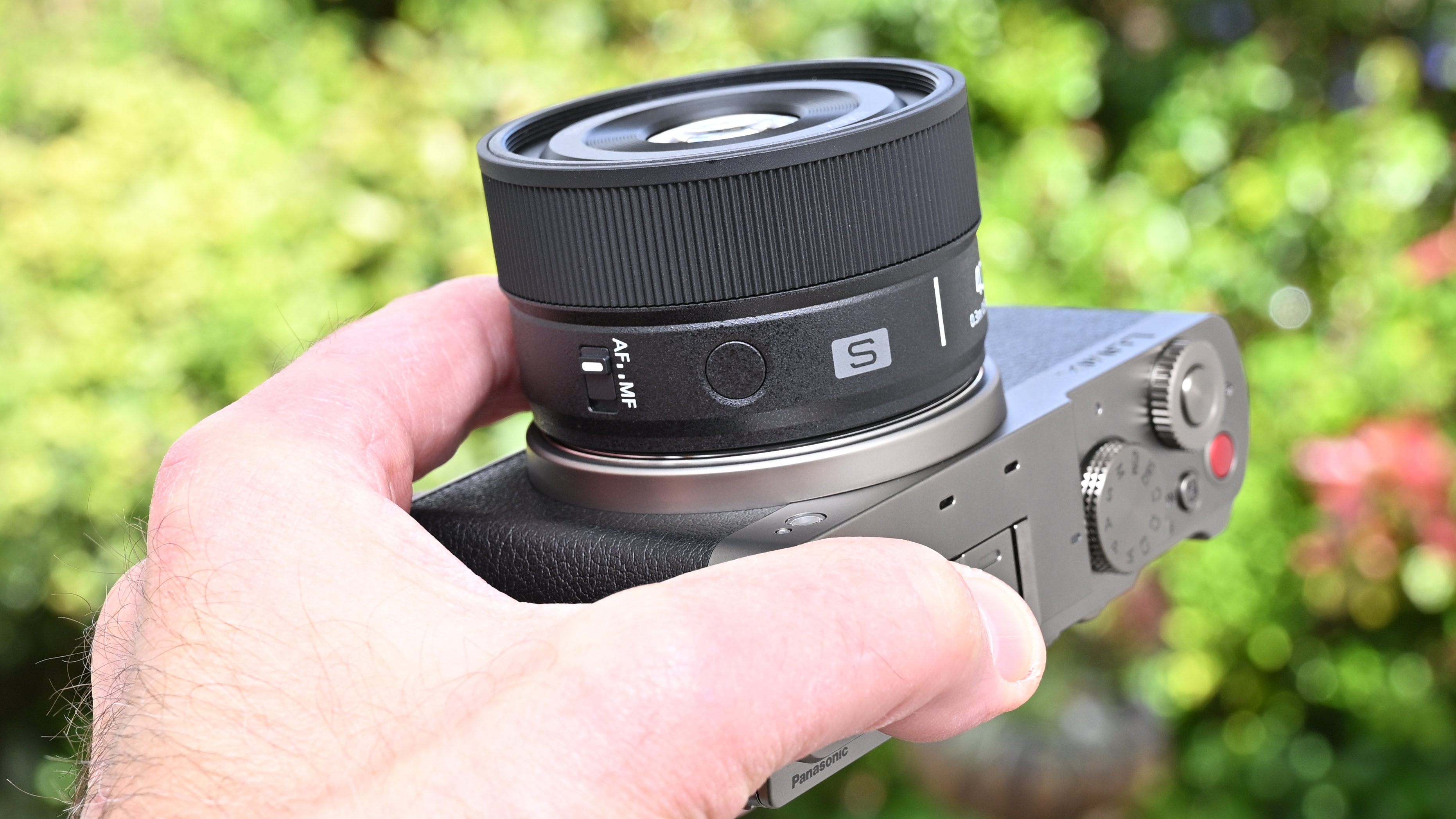 Panasonic Lumix S 40mm f/2 product image