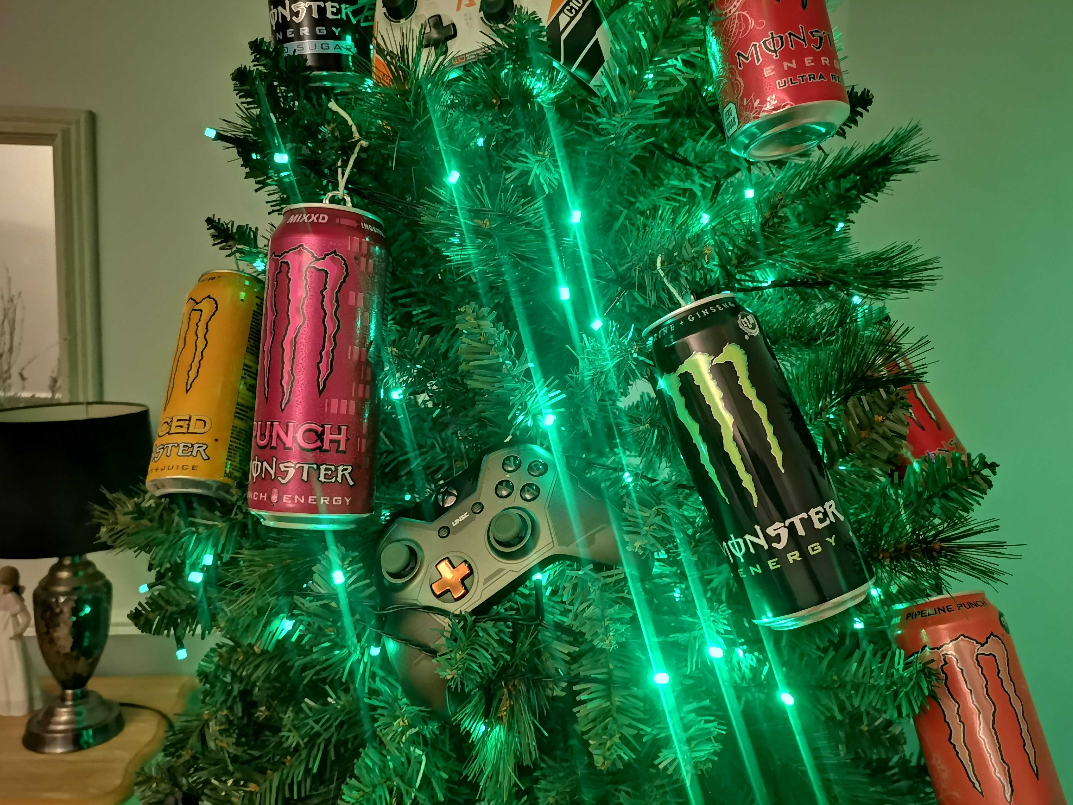 Razer RGB Christmas lights are a thing now, so I created a monster
