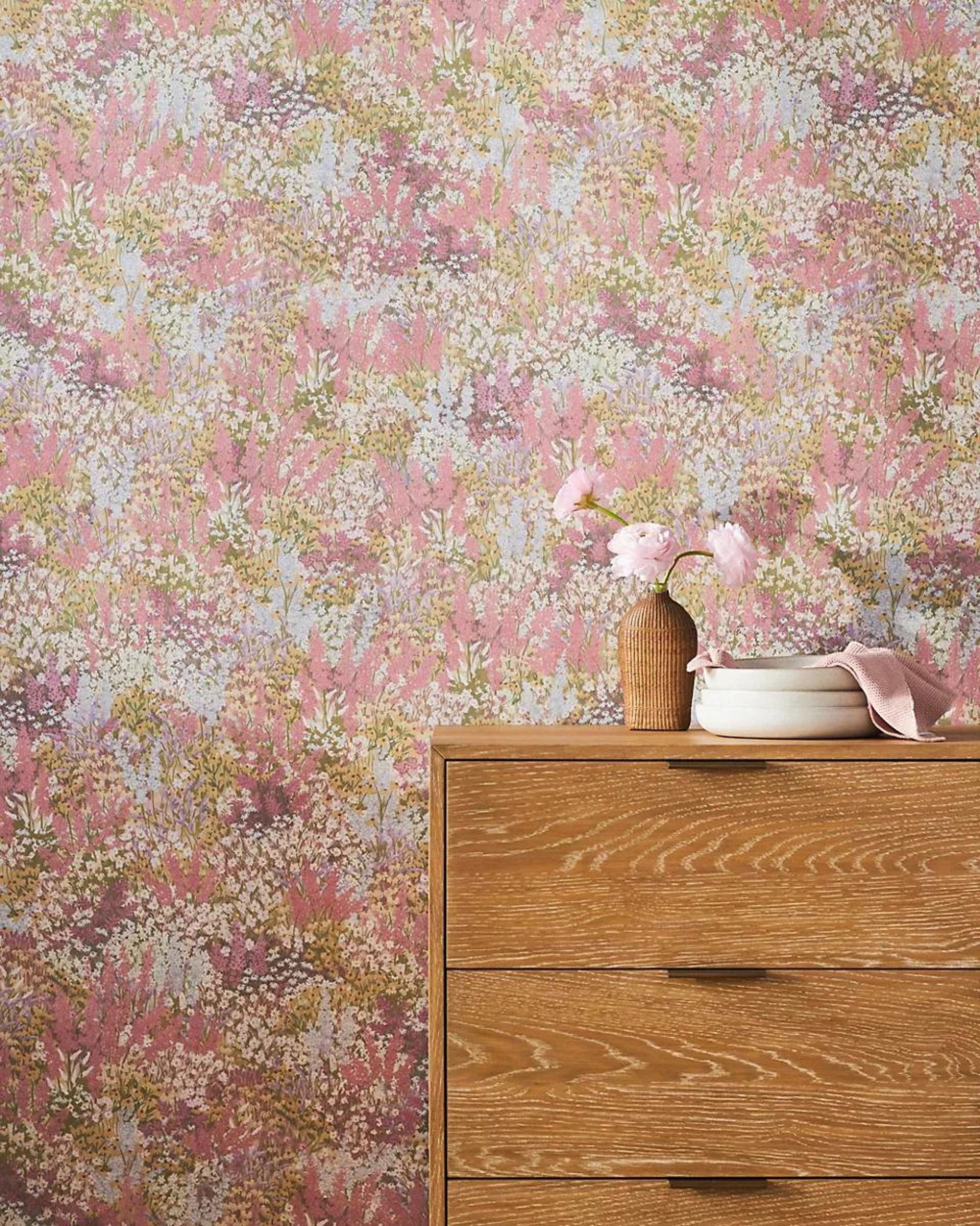 Lee Jofa Petite Fleur Wallpaper