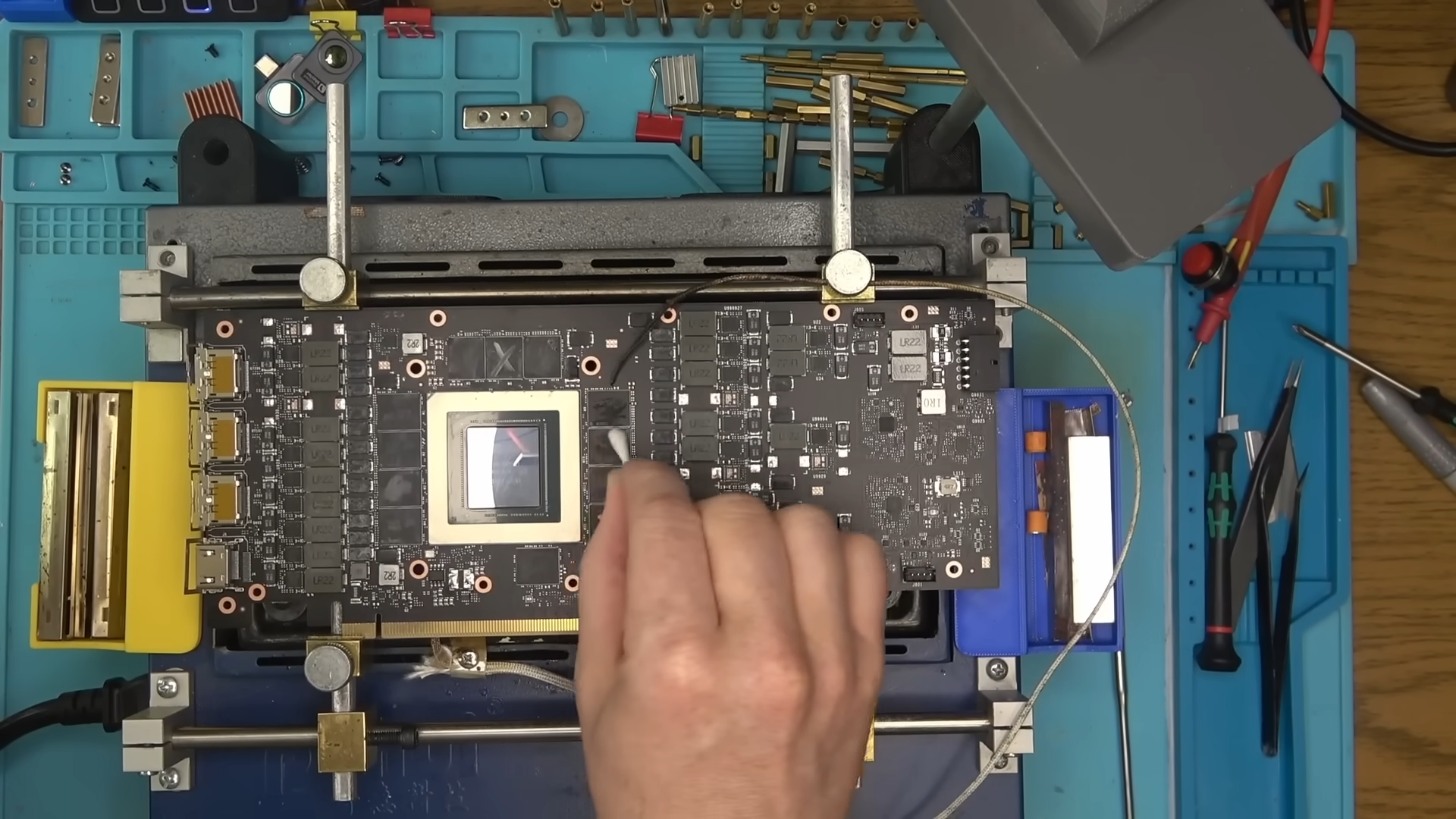 An RTX 4090 in the operating room, barely holding on